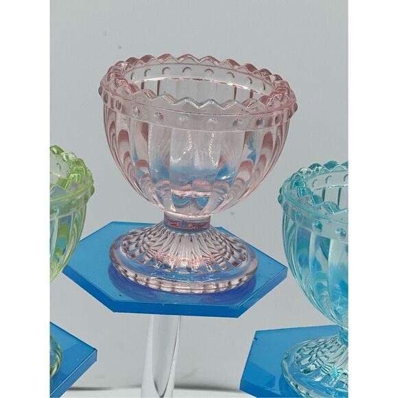 Vintage Style Set of 3 Pastel Colored Glass Egg Cup Holder Pink, Blue & Green  T - Picture 4 of 8